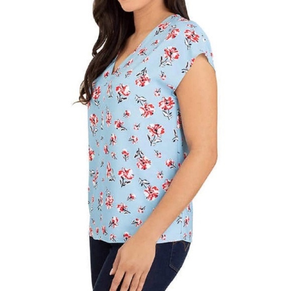 Hilary Radley Floral V- Neck blouse